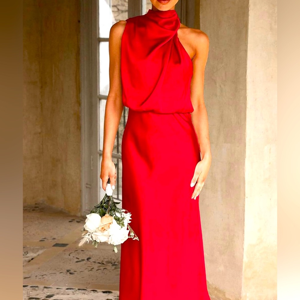 Pretty Garden Red asymmetrical dress size smalll